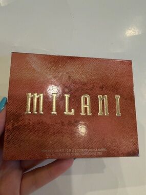 New Milani Eyeshadow Palette - Metallic Copper Case with Gold Logo No Mirror